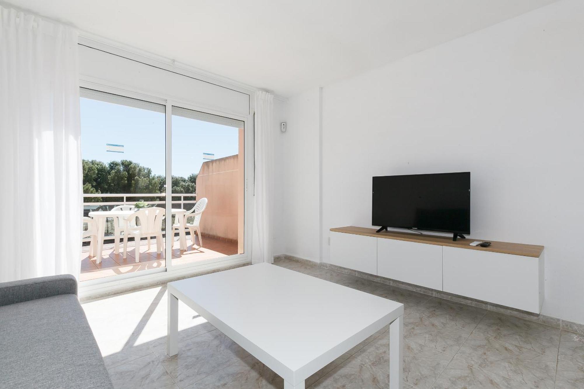 Uhc Arco Del Sol Family Complex Apartment Hospitalet De L'Infant Room photo